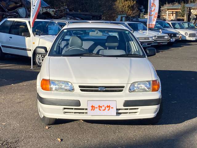 1995 Toyota Corsa Sedan – thumbnail 3