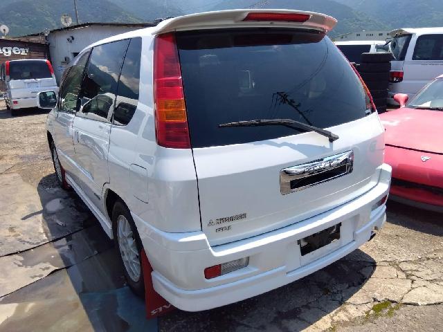 2000 Mitsubishi RVR – thumbnail 2