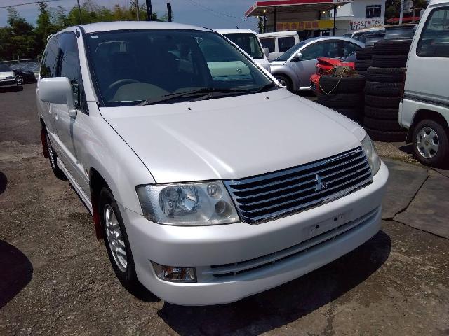 2000 Mitsubishi RVR – thumbnail 4
