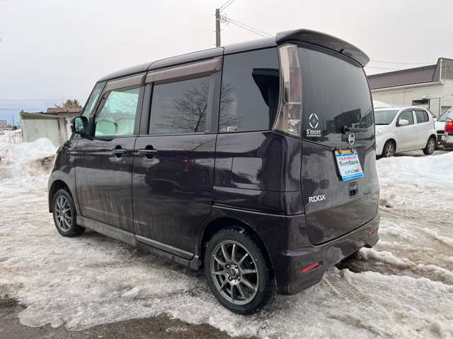 2010 Nissan Roox – thumbnail 3