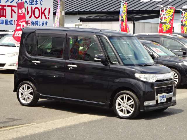 2010 Daihatsu Tanto – thumbnail 4