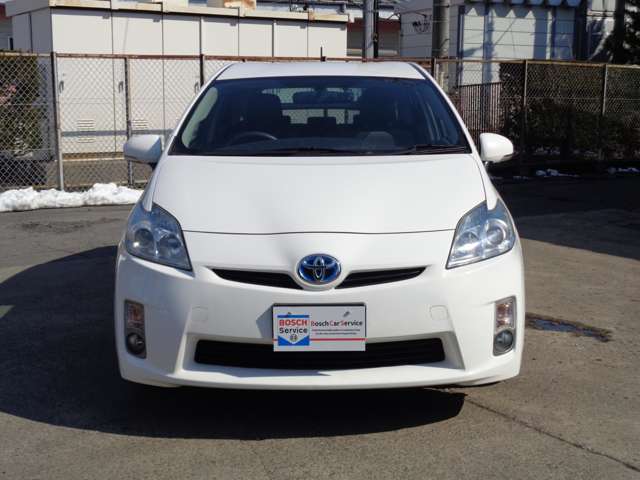 2010 Toyota Prius – thumbnail 2