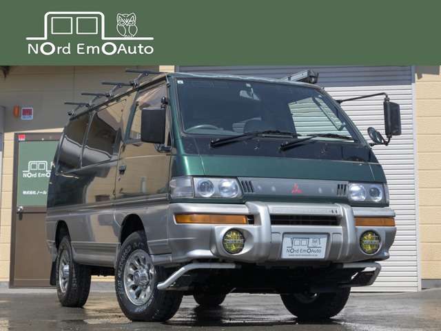 1999 Mitsubishi Delica Star Wagon