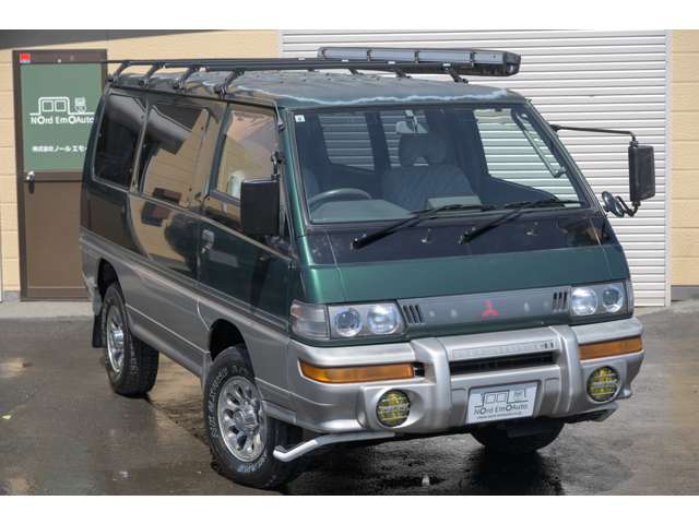 1999 Mitsubishi Delica Star Wagon – thumbnail 3