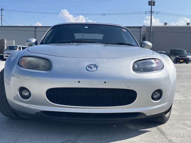 2005 Mazda Roadster – thumbnail 3