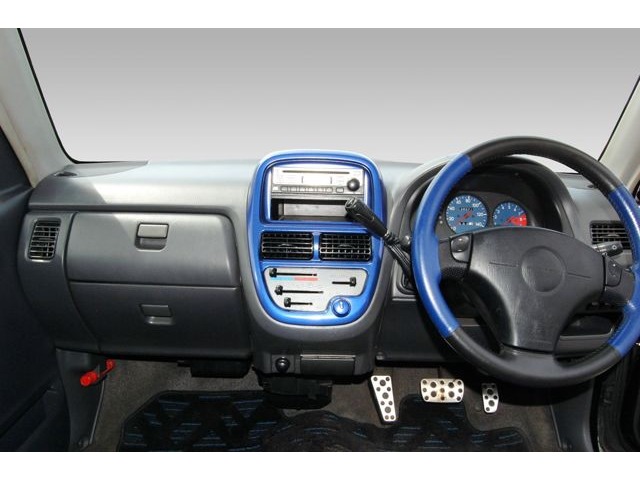 2001 Subaru Pleo – thumbnail 2