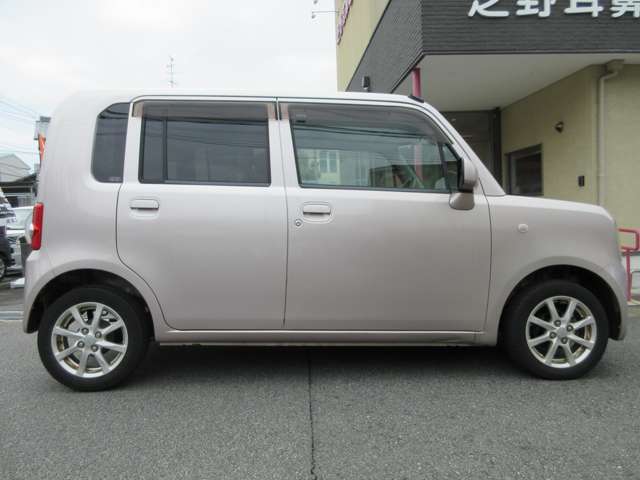 2010 Daihatsu Move Conte – thumbnail 3