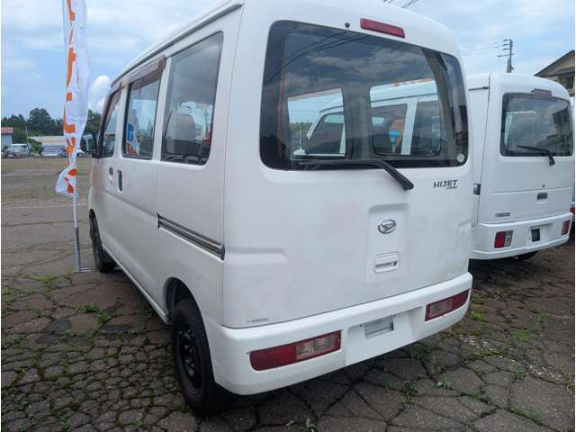 2010 Daihatsu Hijet Cargo – thumbnail 3