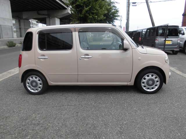 2010 Daihatsu Mira Cocoa – thumbnail 4