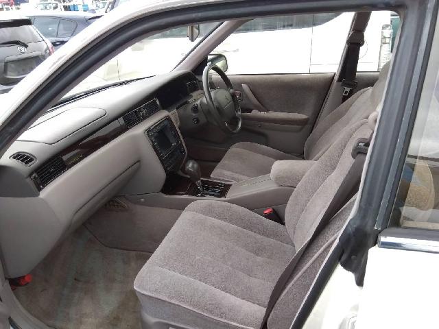 1996 Toyota Crown Majesta – thumbnail 3