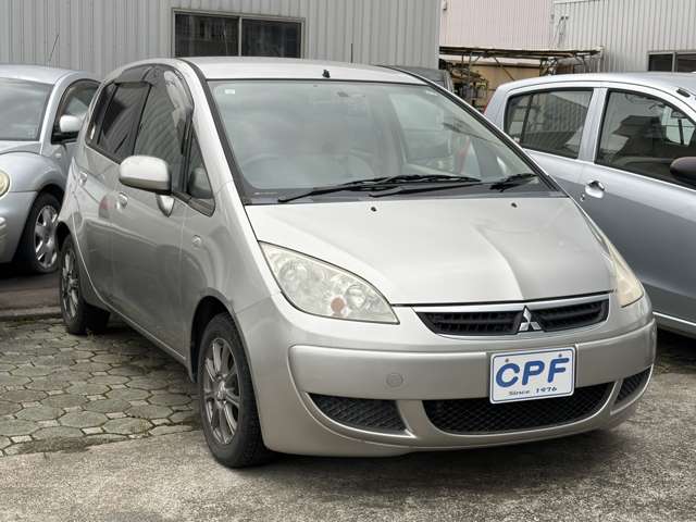 2005 Mitsubishi Colt – thumbnail 3