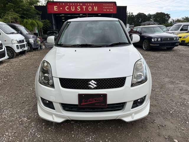 2009 Suzuki Swift – thumbnail 2