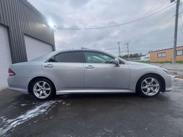 2008 Toyota Crown Athlete – thumbnail 3