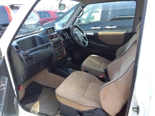 1997 Mitsubishi Pajero Junior – thumbnail 3