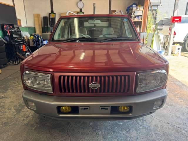 1997 Nissan Rasheen – thumbnail 2