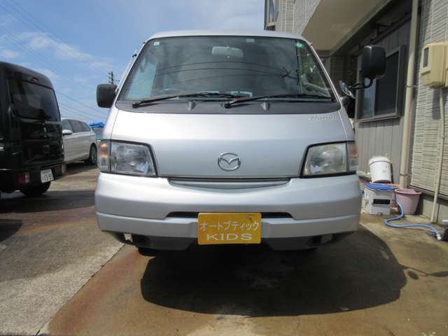 2010 Mazda Bongo Van – thumbnail 2