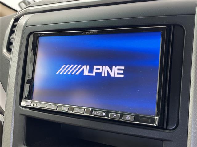 2009 Toyota Alphard – thumbnail 4