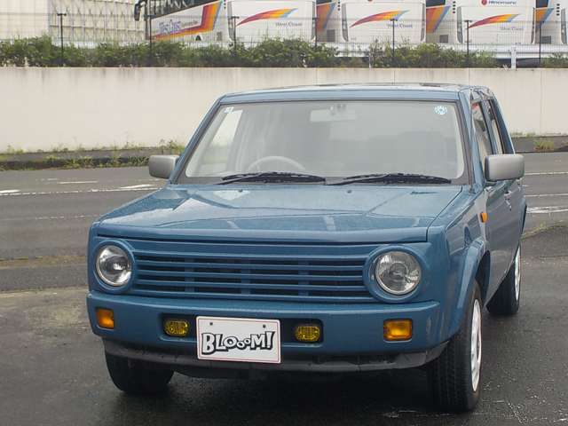 1995 Nissan Rasheen – thumbnail 3