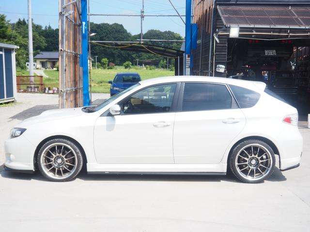 2009 Subaru Impreza Hatchback – thumbnail 4