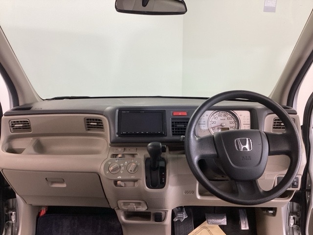 2010 Honda Life – thumbnail 3