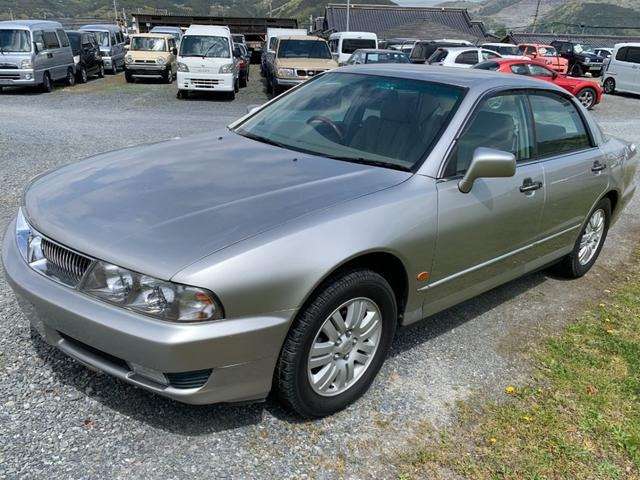 2003 Mitsubishi Diamante – thumbnail 2