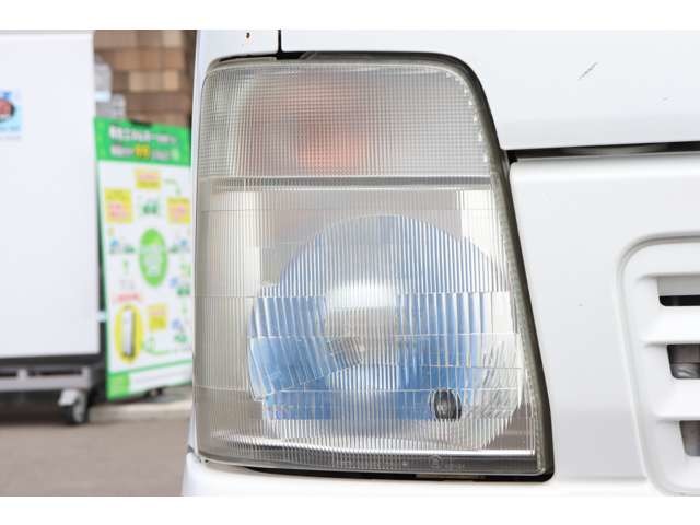 2010 Suzuki Carry – thumbnail 2