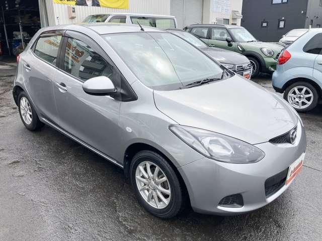 2009 Mazda Demio – thumbnail 2