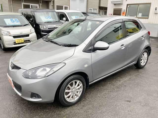 2009 Mazda Demio – thumbnail 3